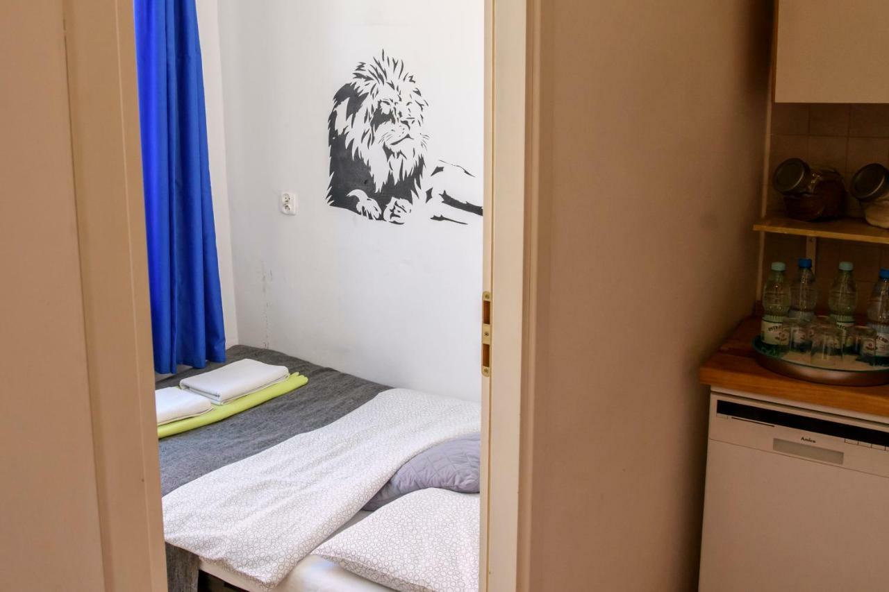 Old Town Folk Apartment Варшава Екстериор снимка