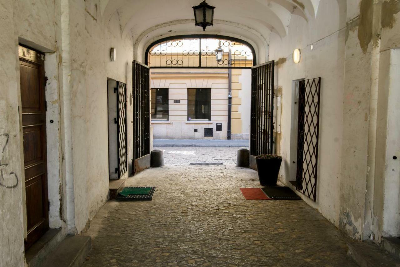 Old Town Folk Apartment Варшава Екстериор снимка
