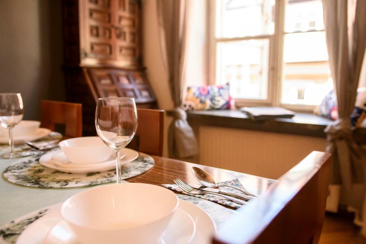 Old Town Folk Apartment Варшава Екстериор снимка